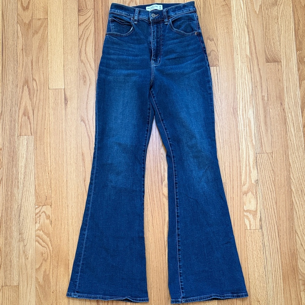 Abercrombie & Fitch Curve Love Ultra High Rise Stretch Flare Jeans
